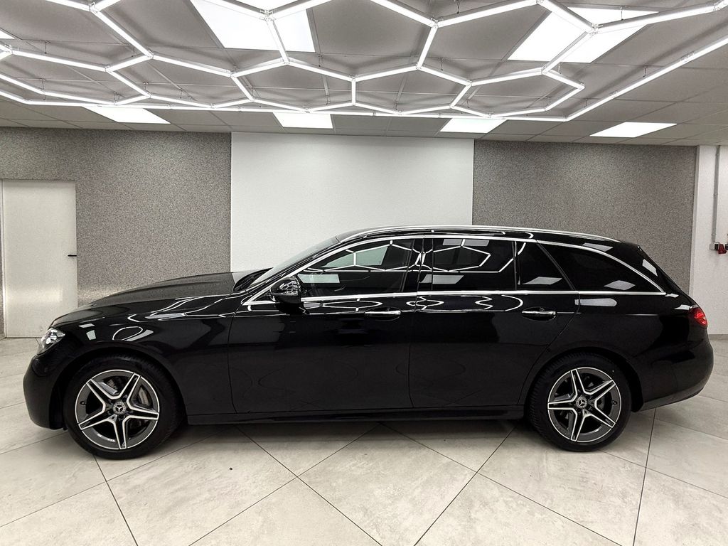 Mercedes-Benz E 300 2022
