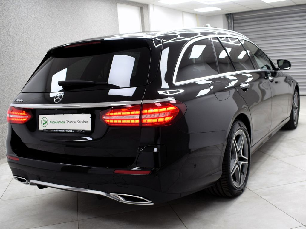 Mercedes-Benz E 300 2022