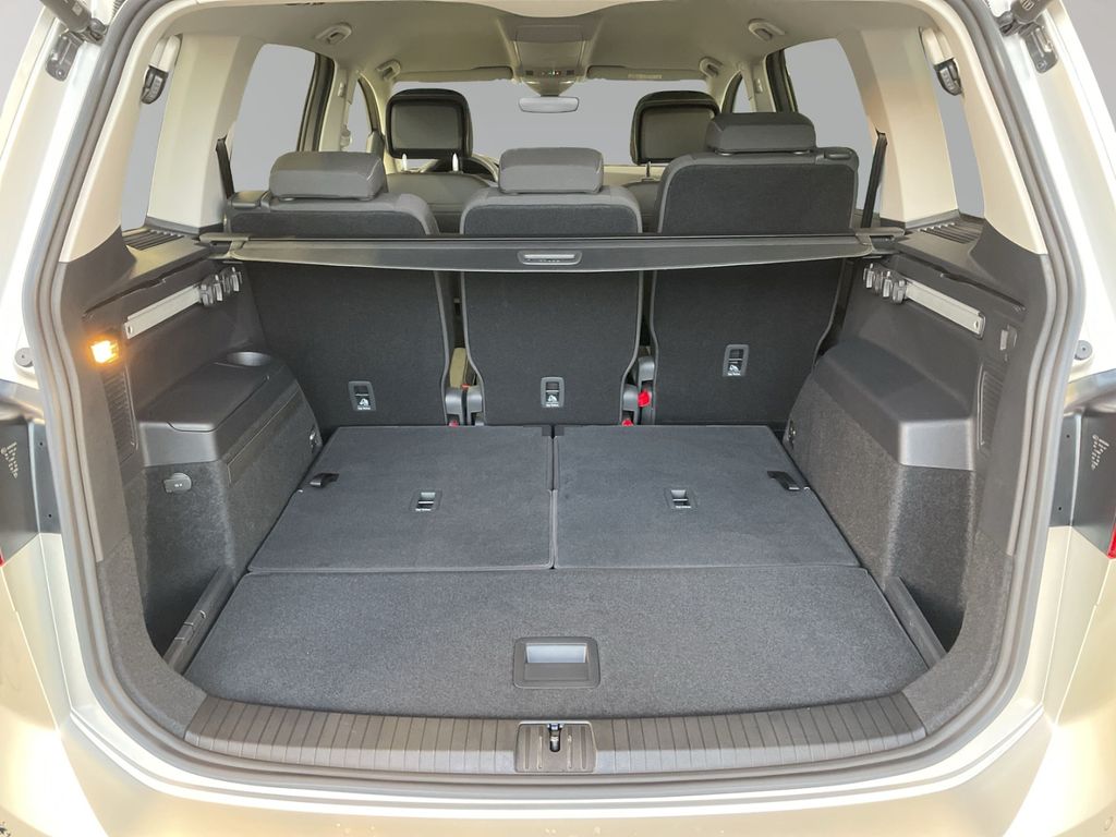 Volkswagen Touran 2024