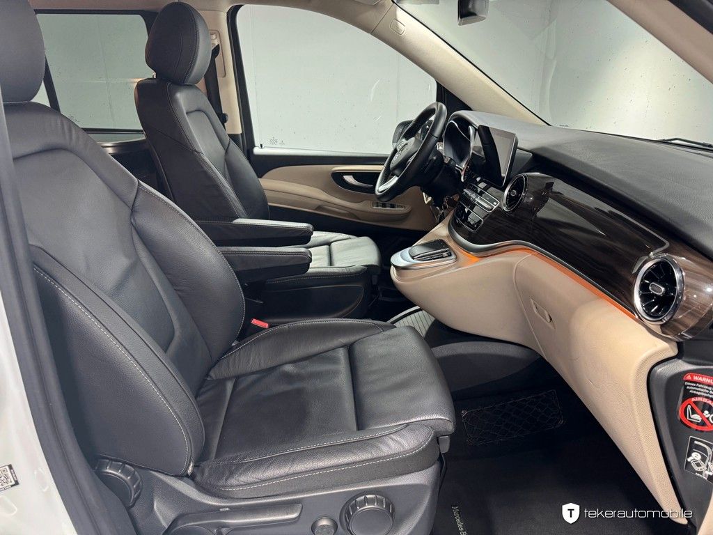 Mercedes-Benz 220 2022