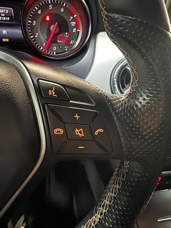 Mercedes-Benz CLA 180 2014