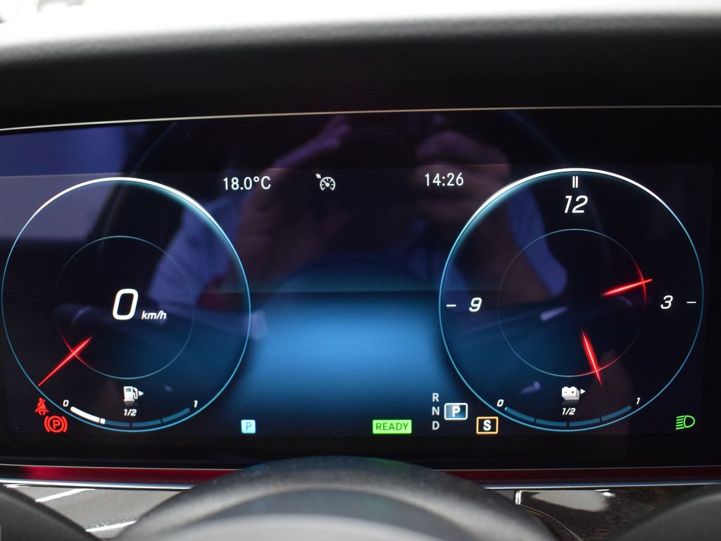 Mercedes-Benz E 300 2022