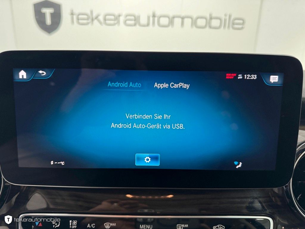 Mercedes-Benz 220 2022