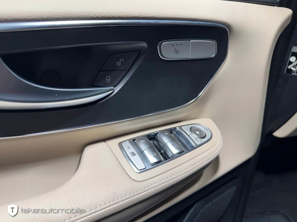 Mercedes-Benz 220 2022