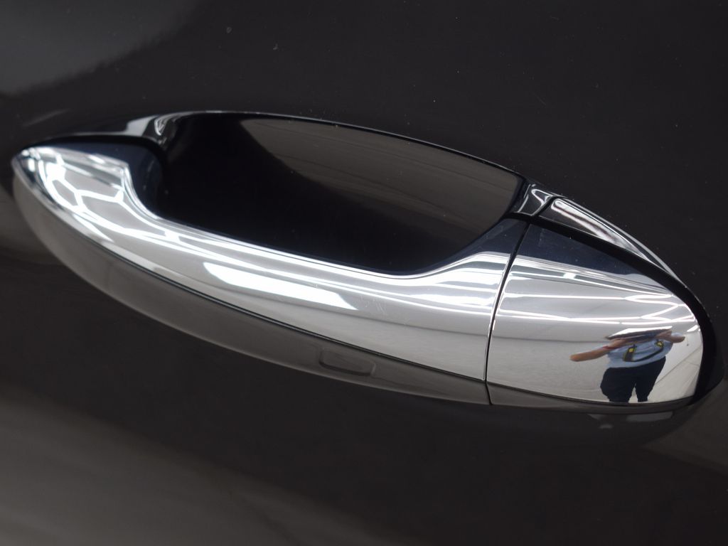 Mercedes-Benz E 300 2022