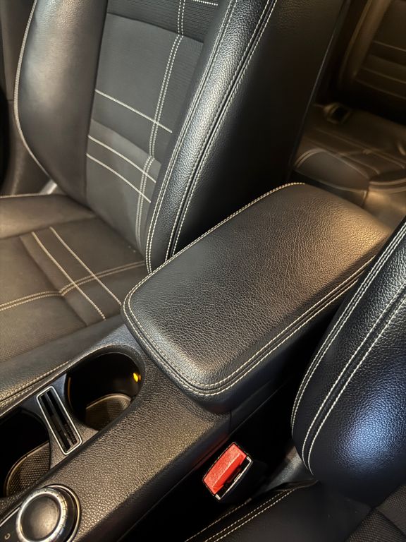 Mercedes-Benz CLA 180 2014