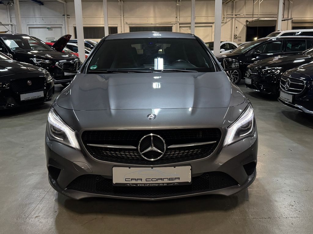 Mercedes-Benz CLA 180 2014