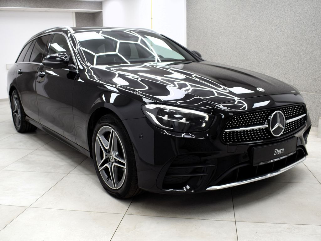 Mercedes-Benz E 300 2022