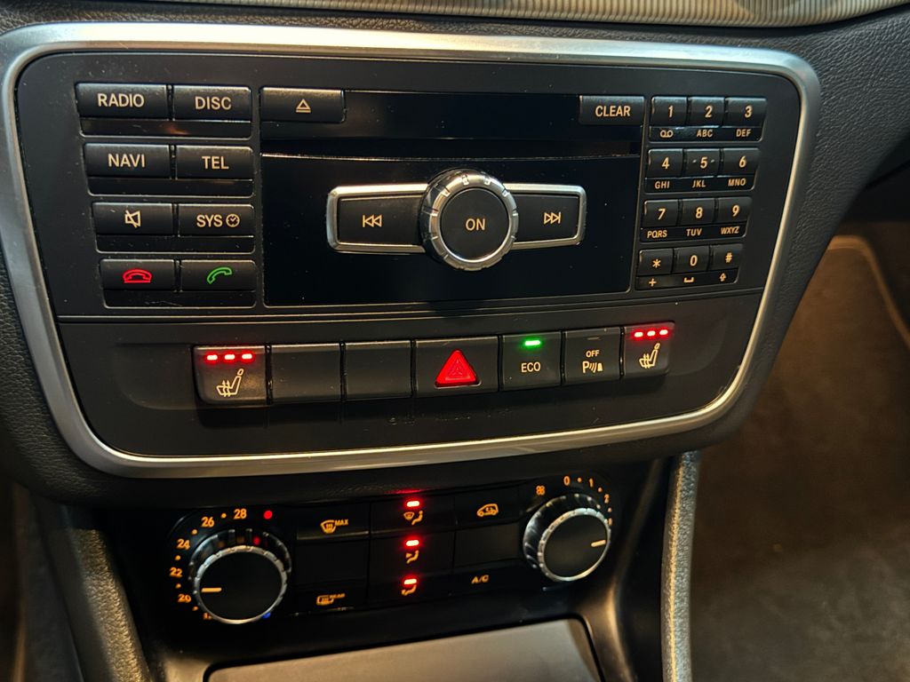 Mercedes-Benz CLA 180 2014