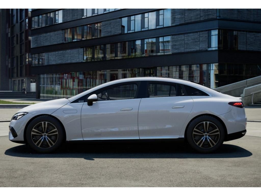 Mercedes-Benz EQE 2022