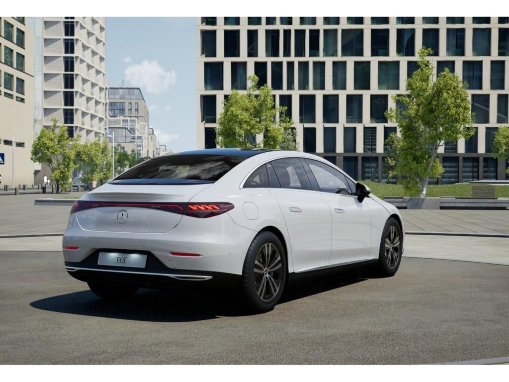 Mercedes-Benz EQE 2022