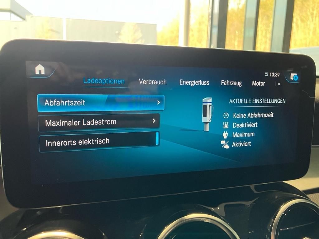 Mercedes-Benz GLC 300 2021