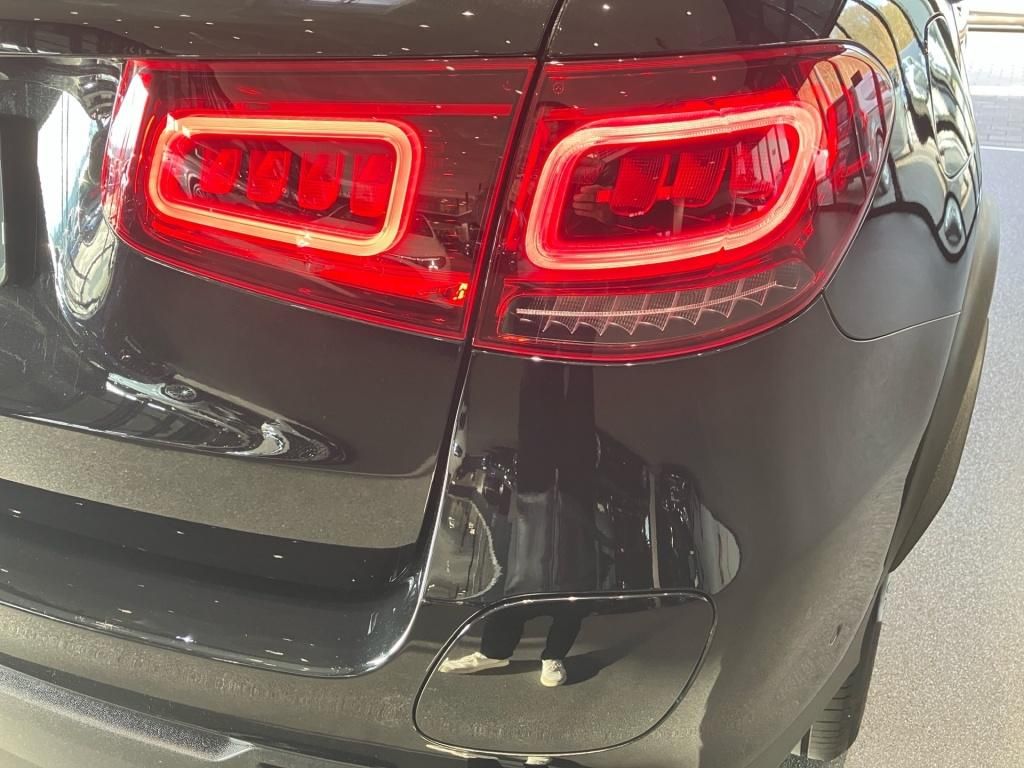 Mercedes-Benz GLC 300 2021