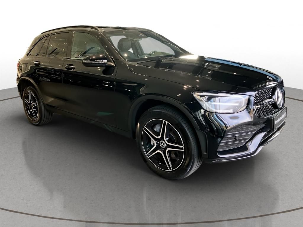Mercedes-Benz GLC 300 2021