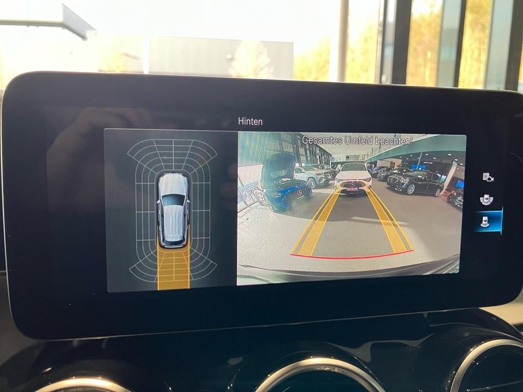 Mercedes-Benz GLC 300 2021