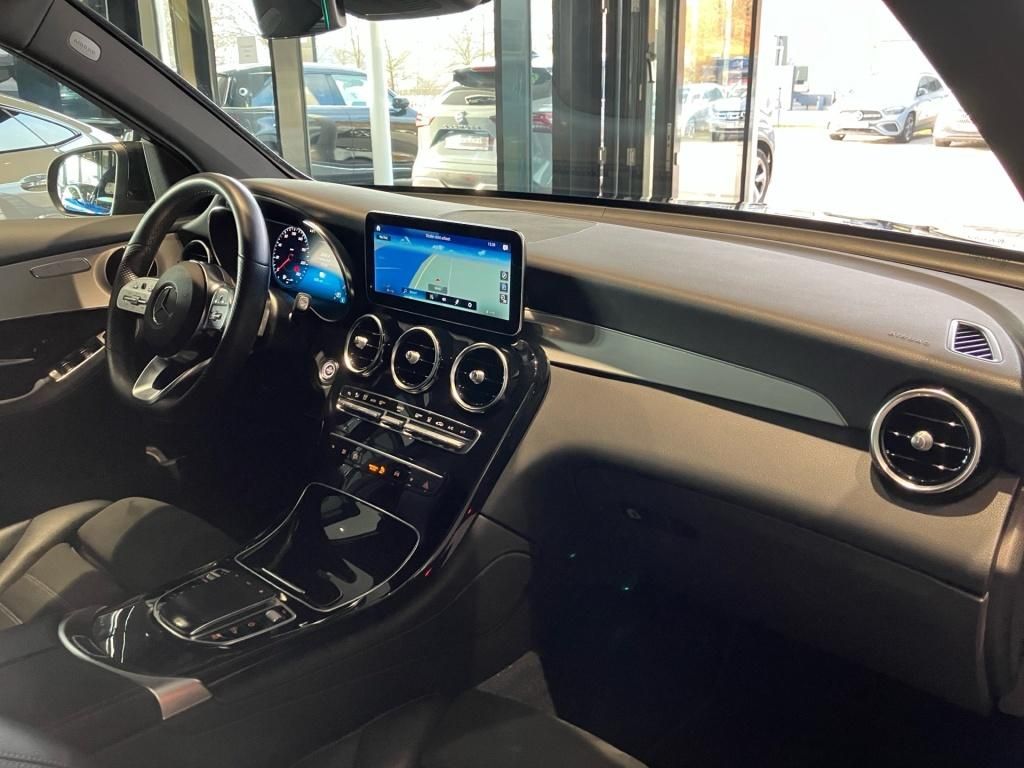 Mercedes-Benz GLC 300 2021