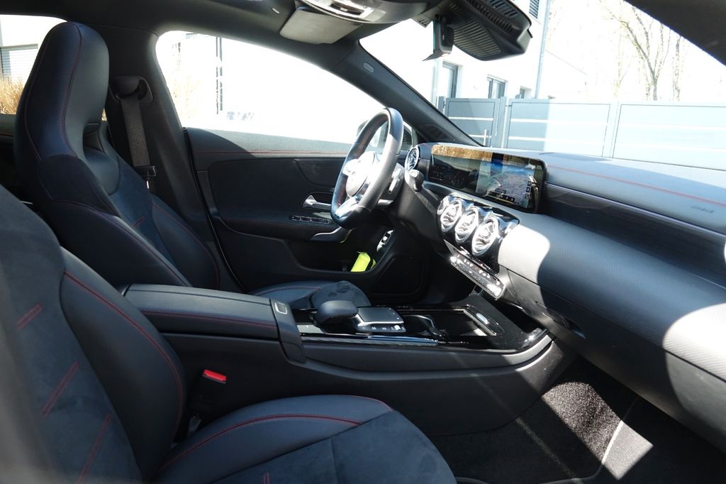 Mercedes-Benz CLA 200 Shooting Brake 2022