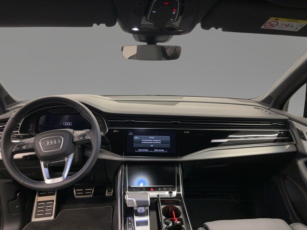 Audi SQ7 2025