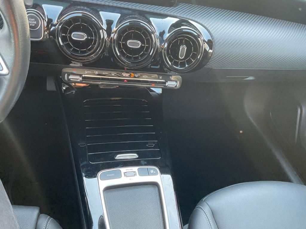 Mercedes-Benz A 250 2023