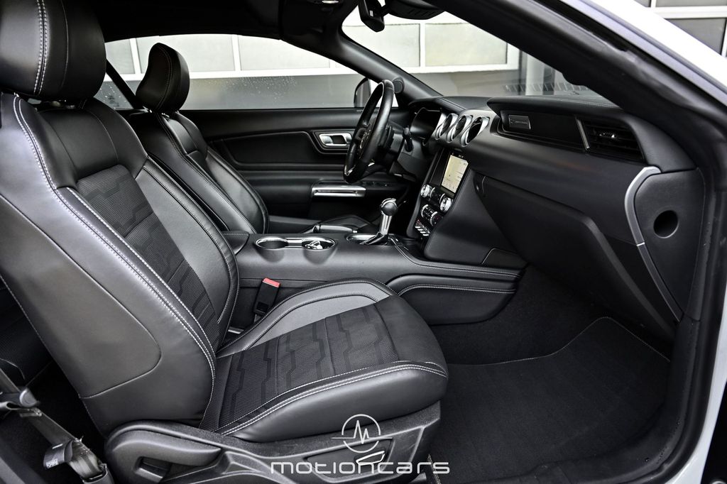 Ford Mustang 2019