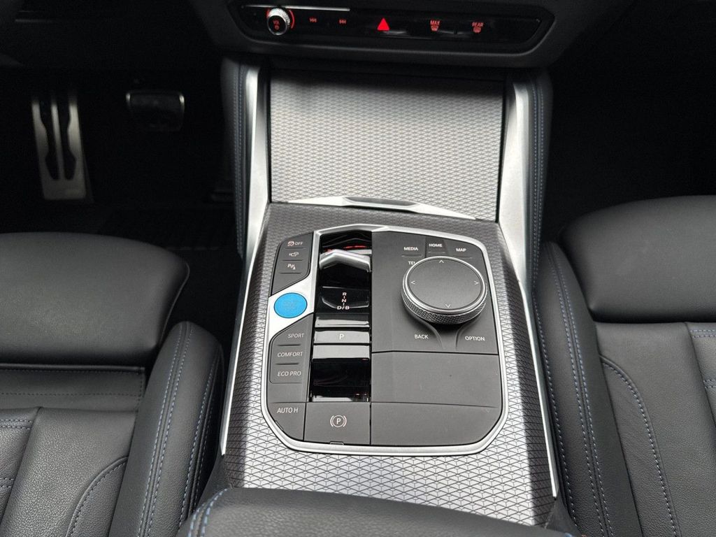 BMW i4 2023