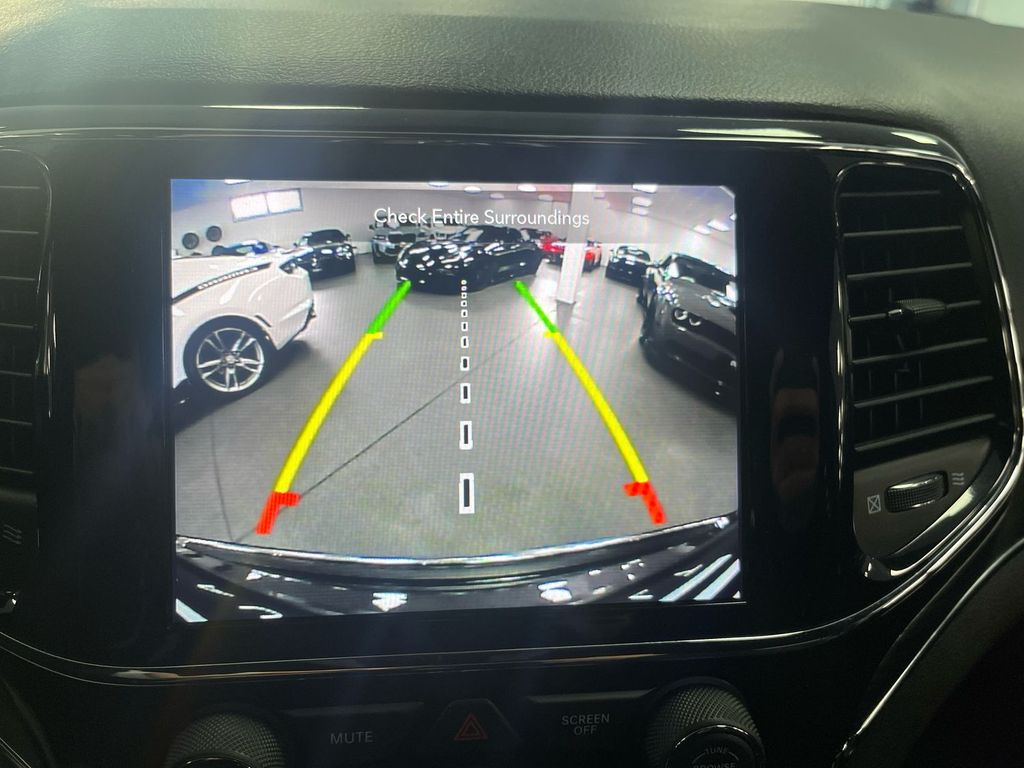 Jeep Grand Cherokee 2020