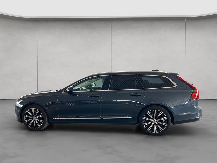 Volvo V90 2022