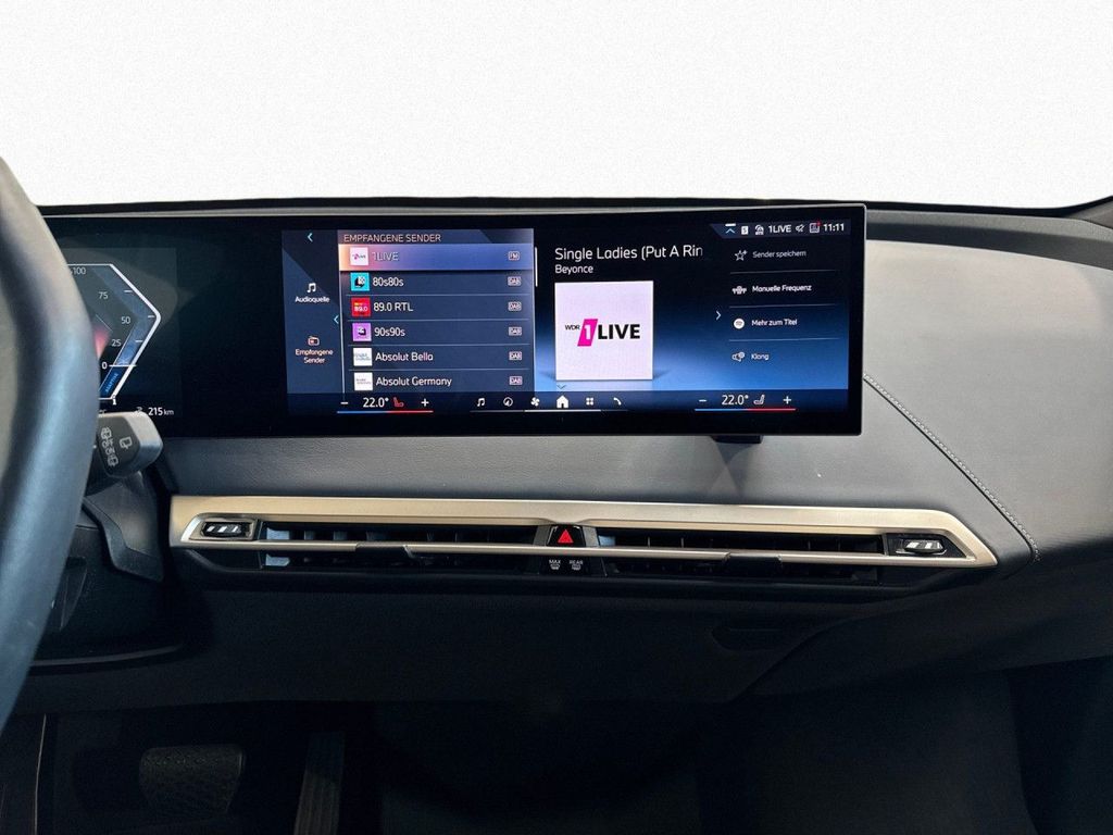 BMW iX 2023