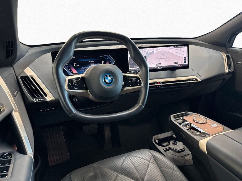 BMW iX 2023