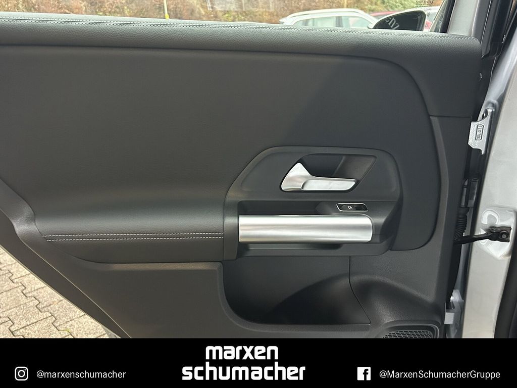 Mercedes-Benz B 200 2024