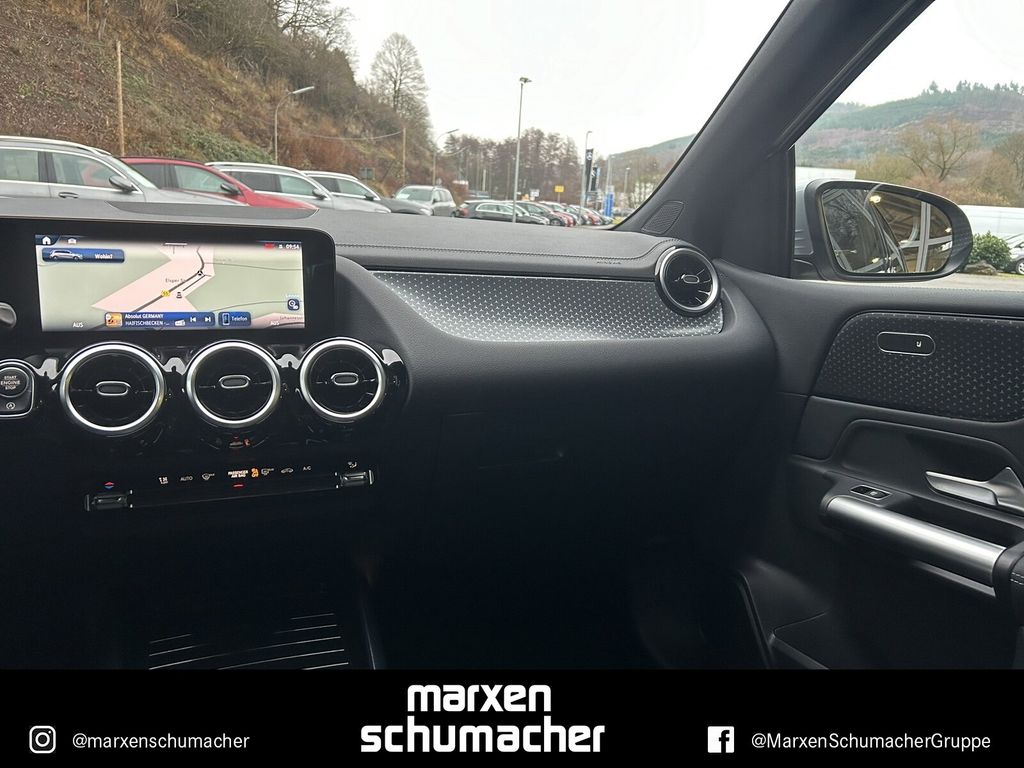 Mercedes-Benz B 200 2024