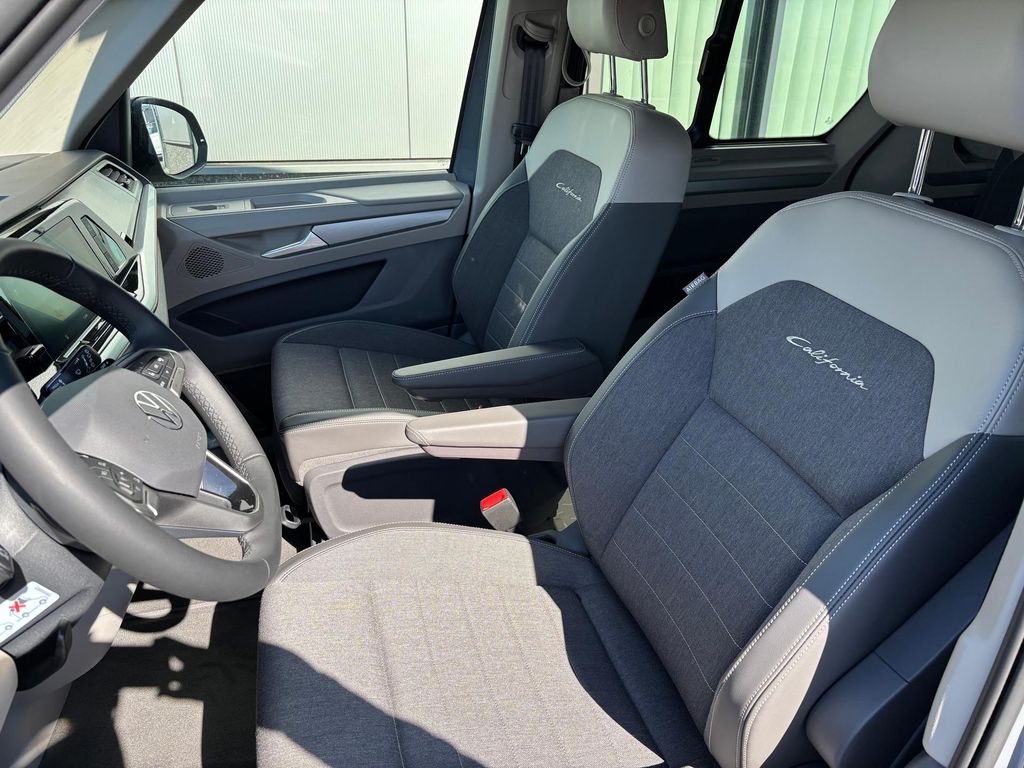 Volkswagen T7 California