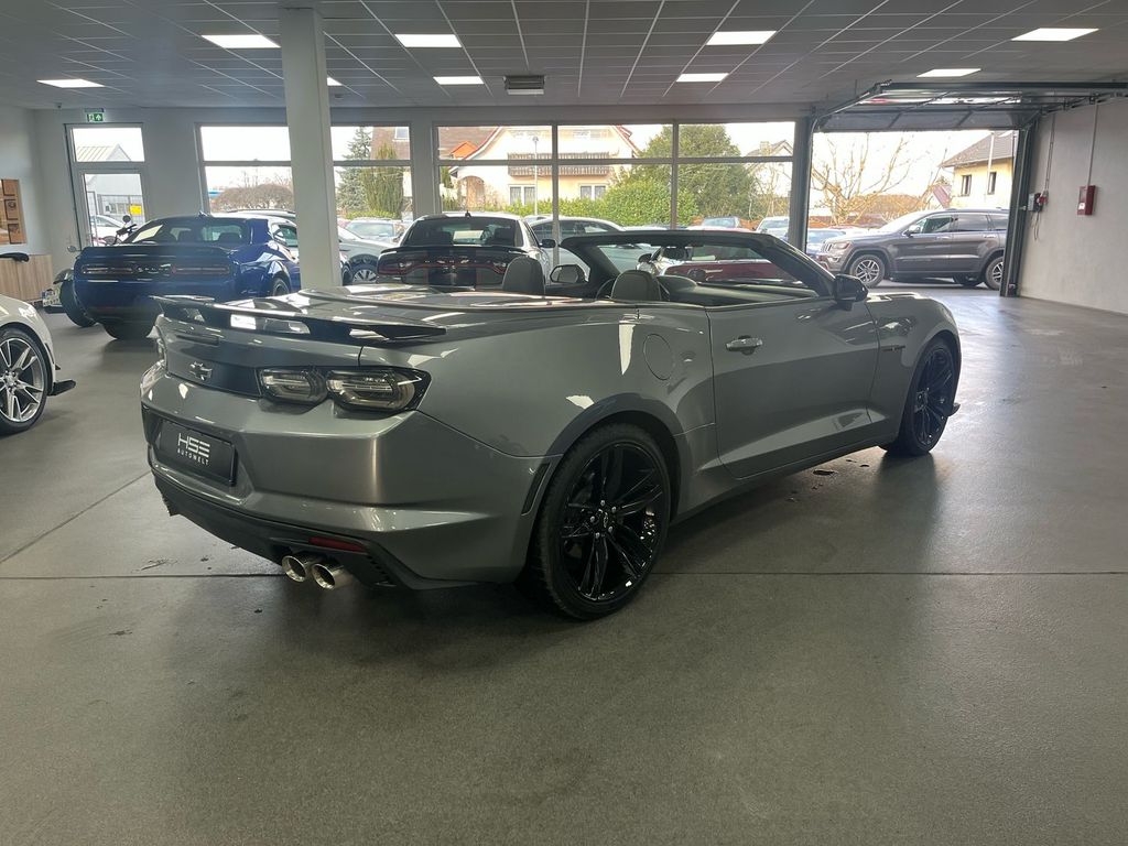 Chevrolet Camaro 2021