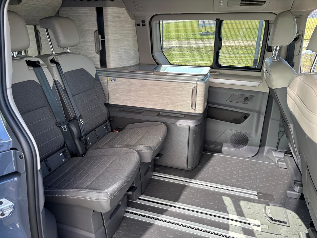 Volkswagen T7 California