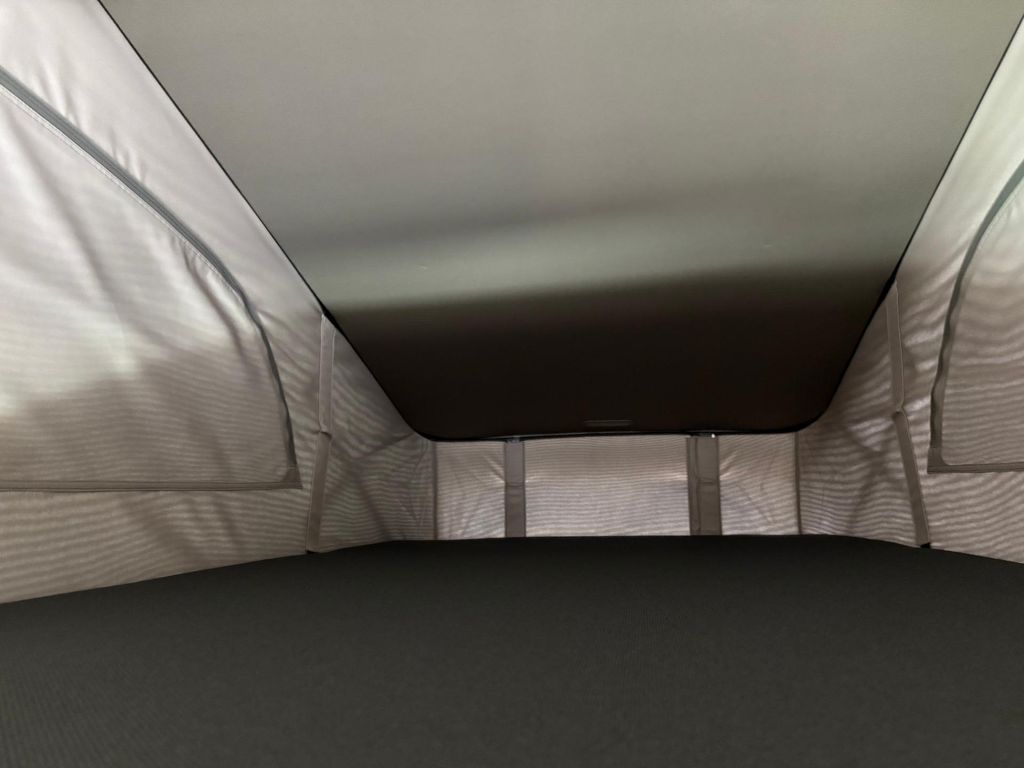 Volkswagen T7 California