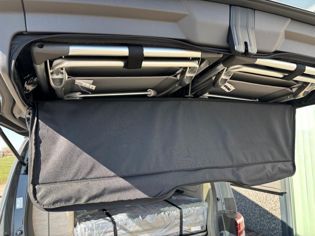 Volkswagen T7 California