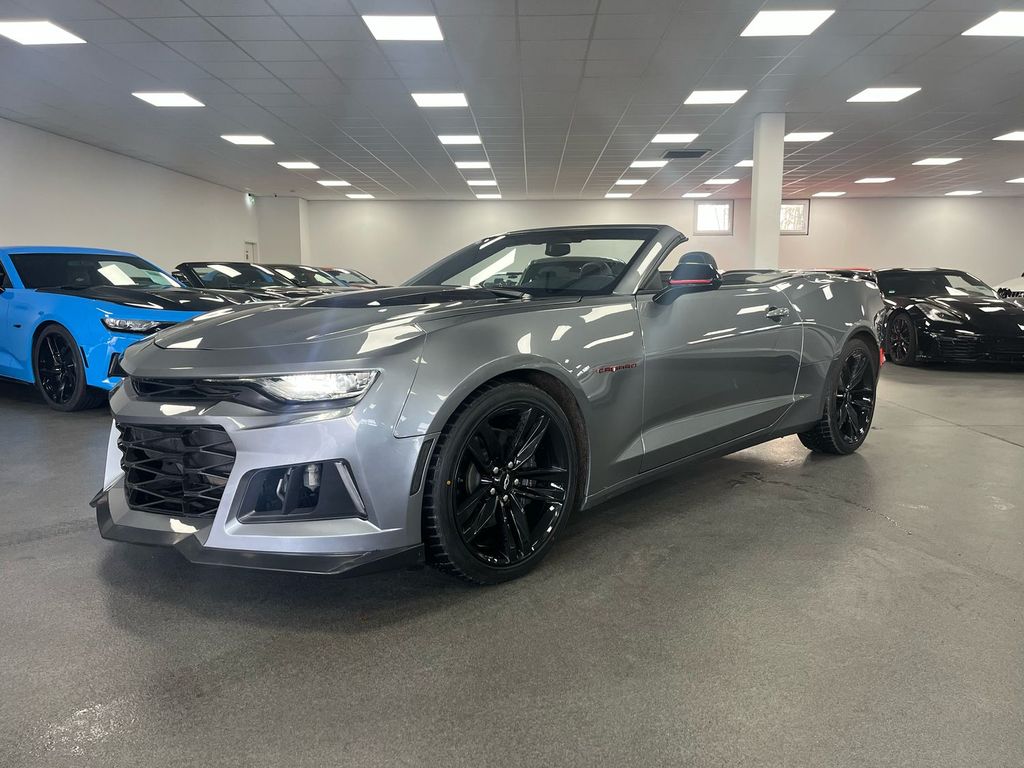 Chevrolet Camaro 2021