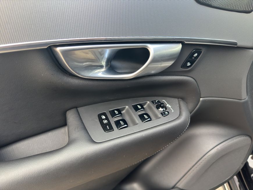 Volvo XC90 2024