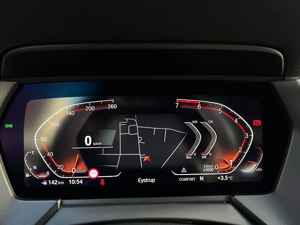 BMW 118 2021