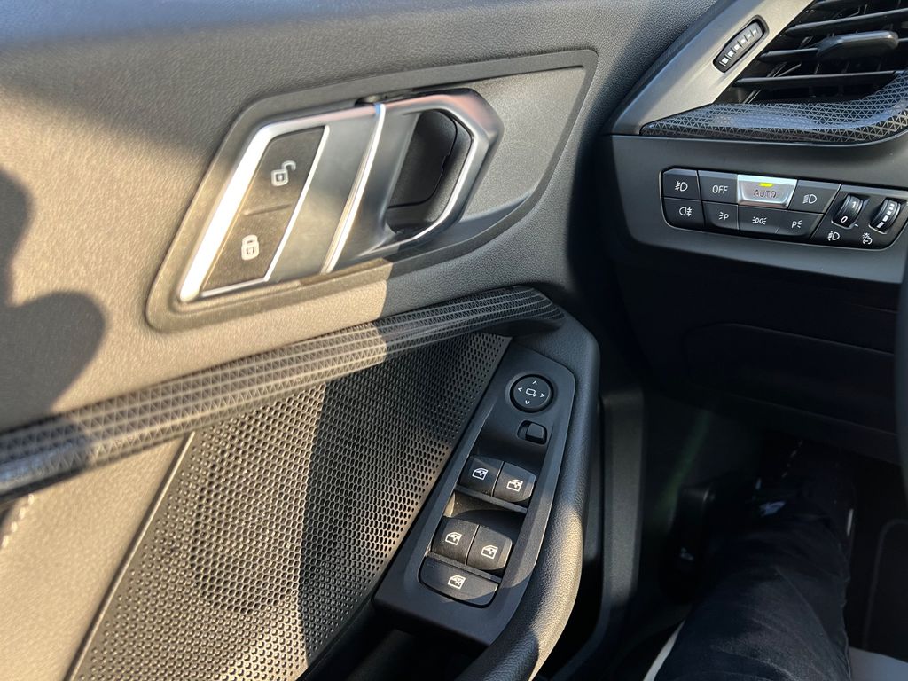 BMW 118 2021