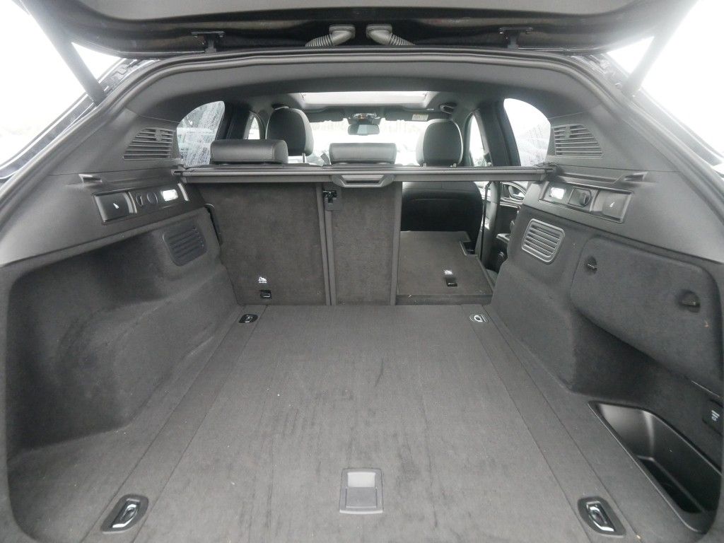 Alfa Romeo Stelvio 2023