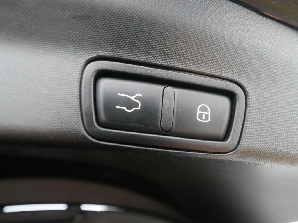 Alfa Romeo Stelvio 2023