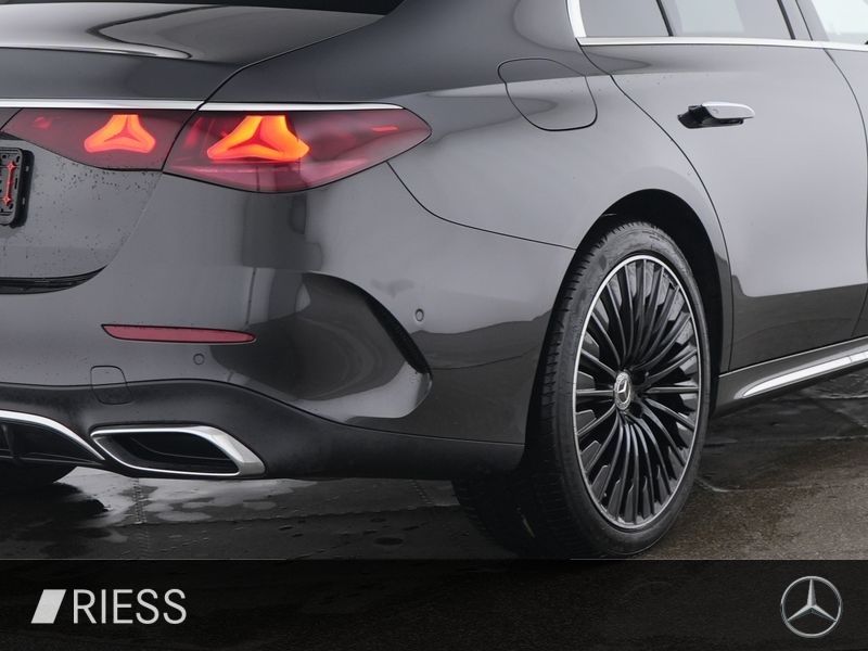 Mercedes-Benz E 300 2024