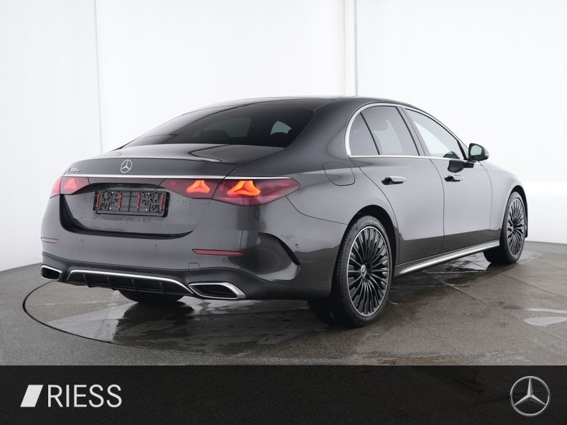 Mercedes-Benz E 300 2024