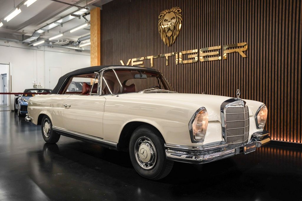Mercedes-Benz 220 1963