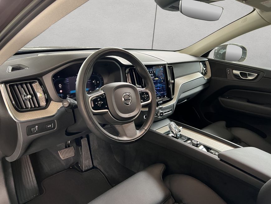 Volvo XC60 2022