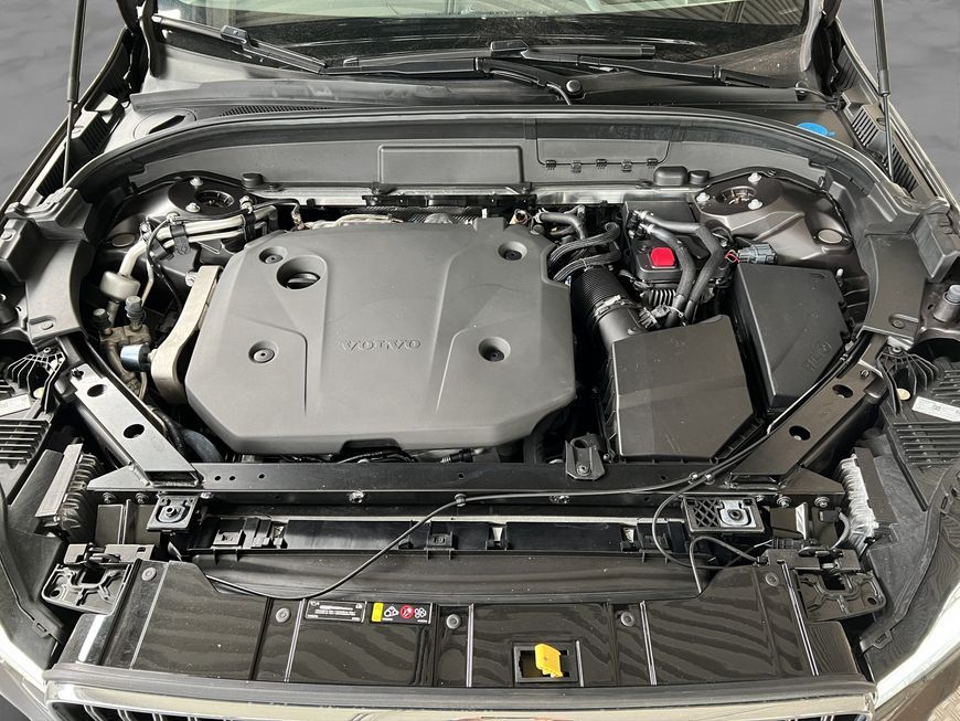 Volvo XC60 2022