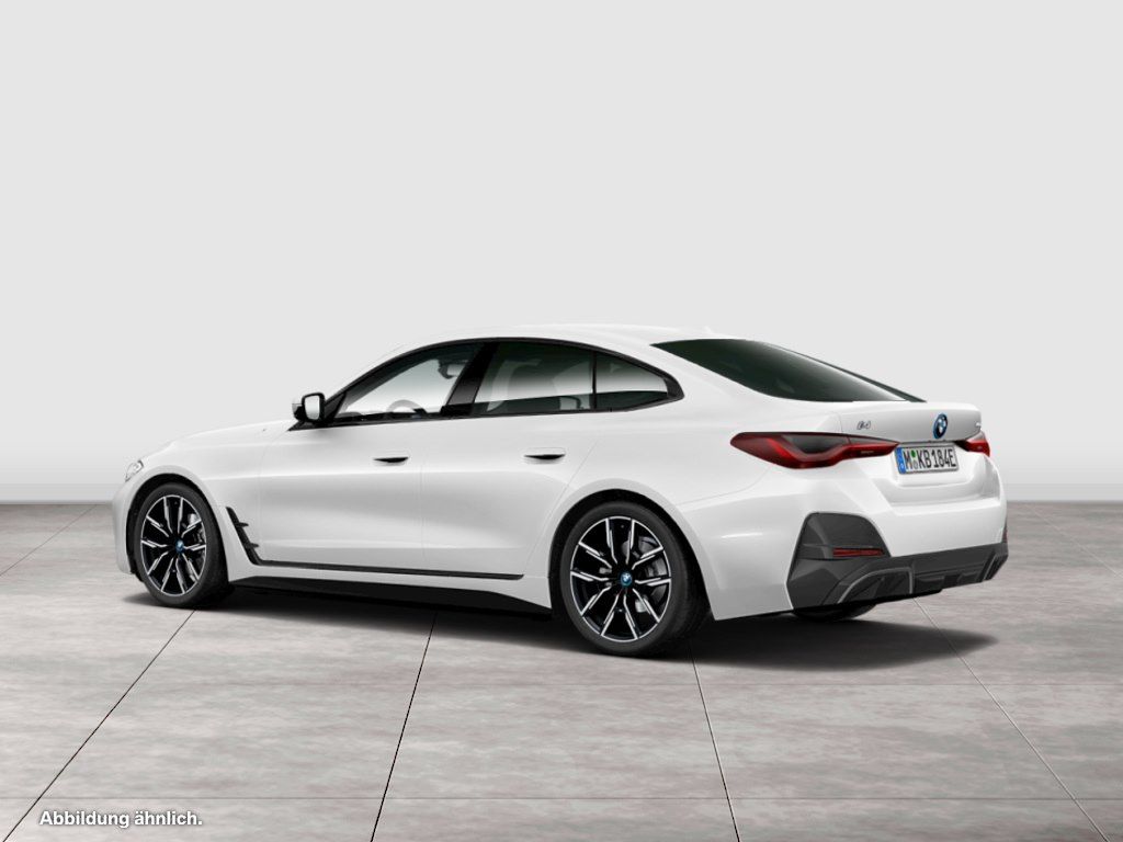 BMW i4 2023