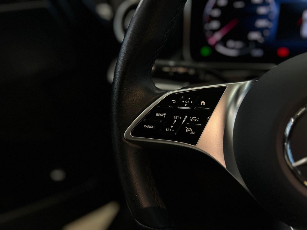 Mercedes-Benz C 200 2024