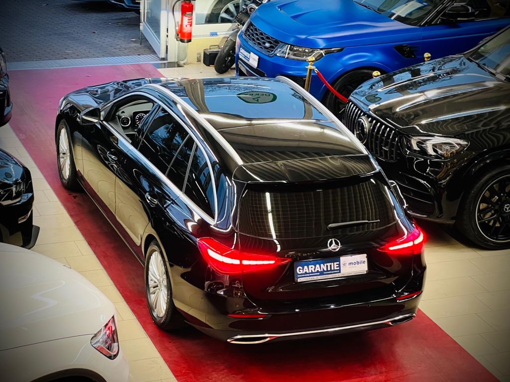 Mercedes-Benz C 200 2024